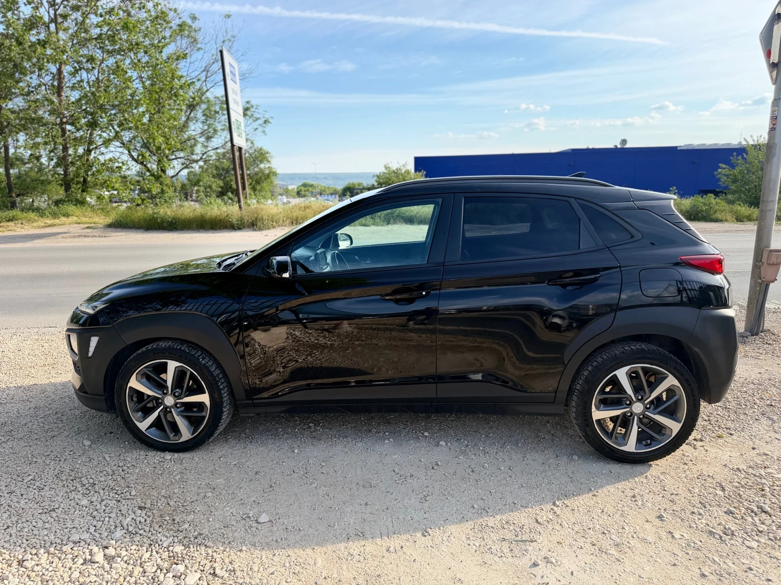 Hyundai Kona, снимка 4 - Автомобили и джипове - 54642133