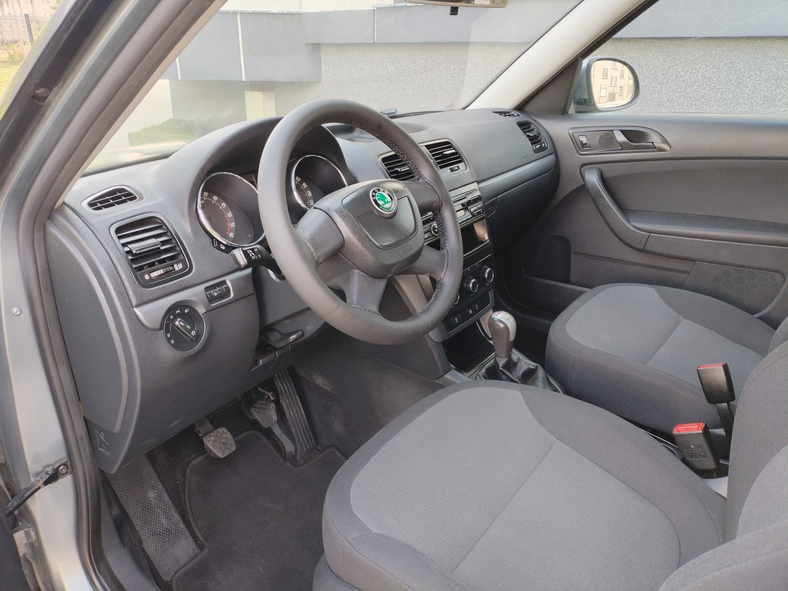 Skoda Yeti 2.0 TDI 110hp 6ск 4Х4 OFFROAD , снимка 12 - Автомобили и джипове - 54878953