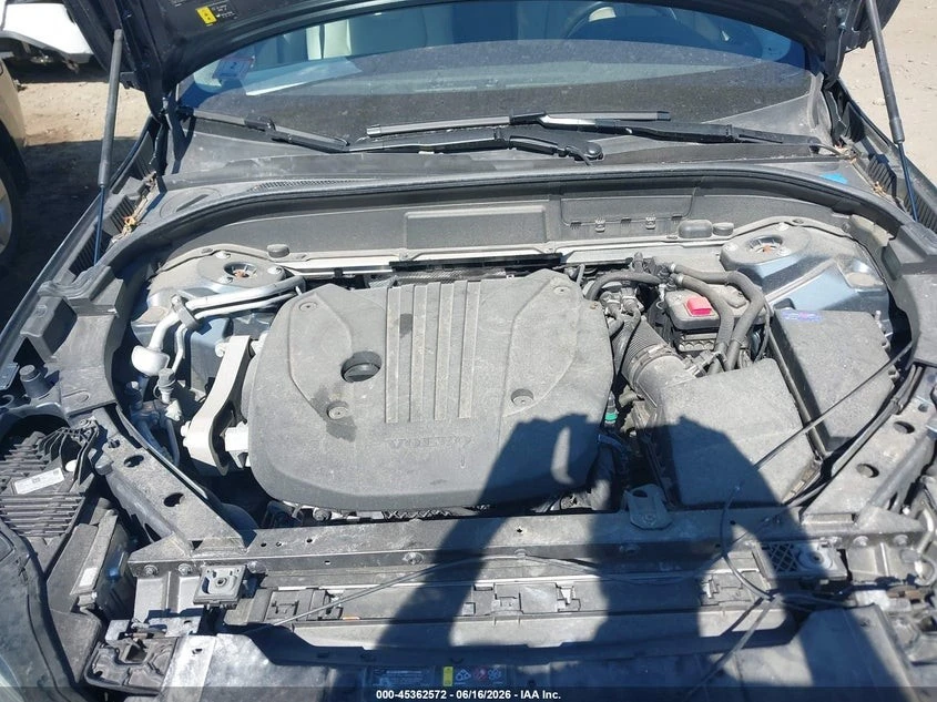 Volvo XC60 * B5* PLUS* DARK* ПАНО* KEYLESS* Camera* ПОДГРЕВ* , снимка 13 - Автомобили и джипове - 55434636