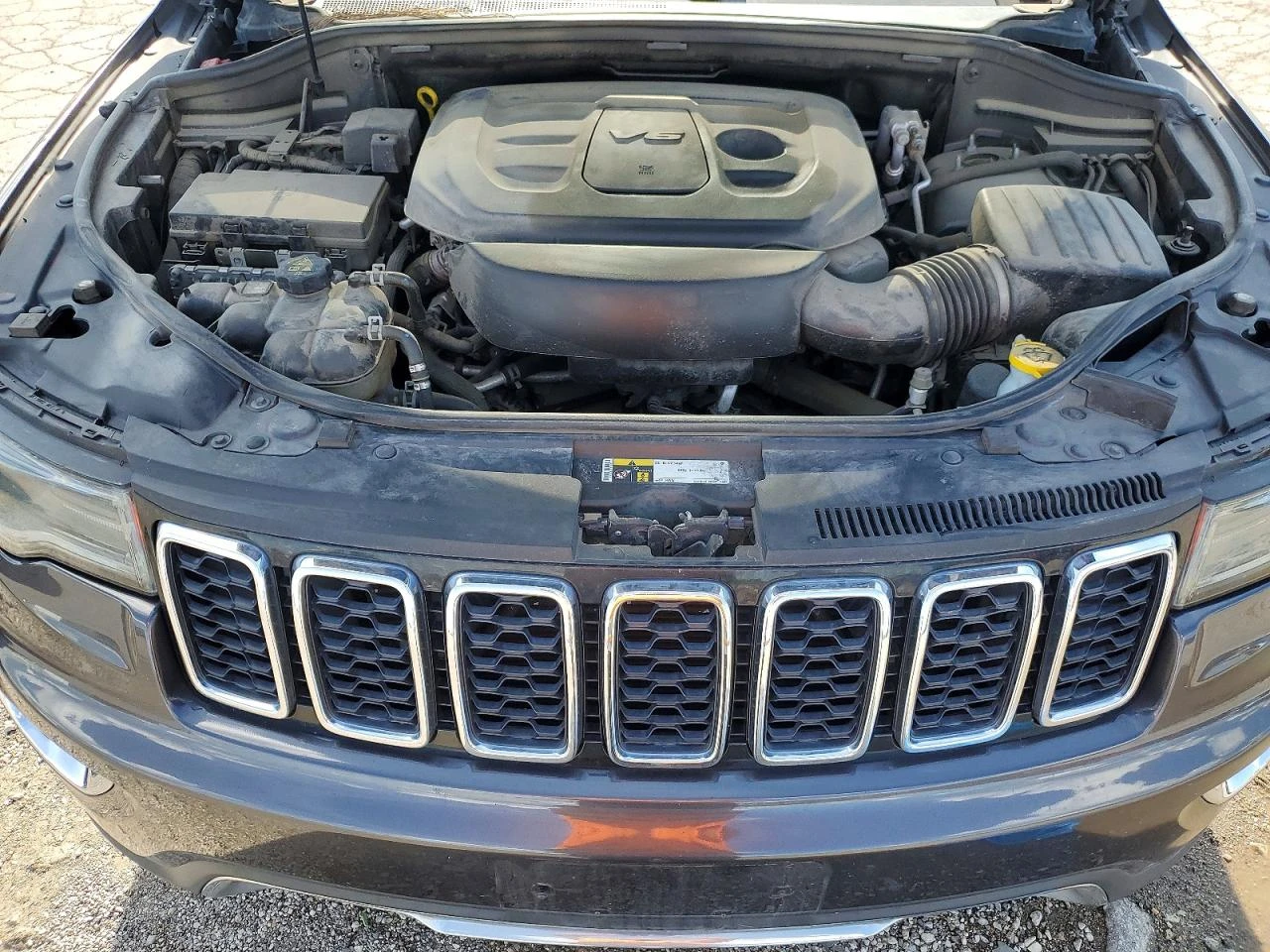 Jeep Grand cherokee 3.6l Limited, снимка 12 - Автомобили и джипове - 56203164