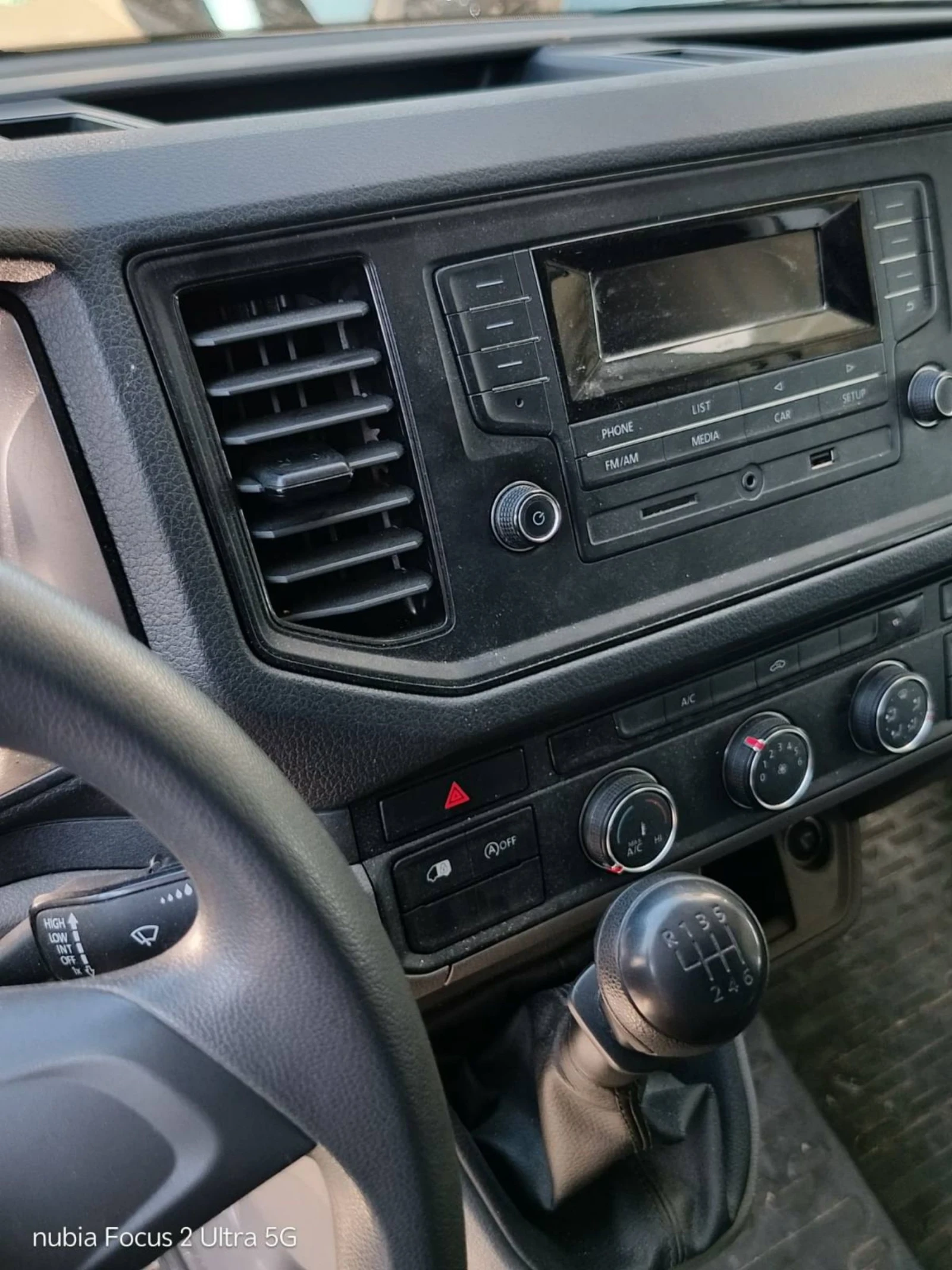 VW Crafter, снимка 5 - Бусове и автобуси - 55582836