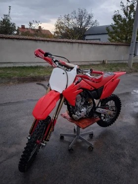 ����� �� �������� �� Honda Crf 150 RB