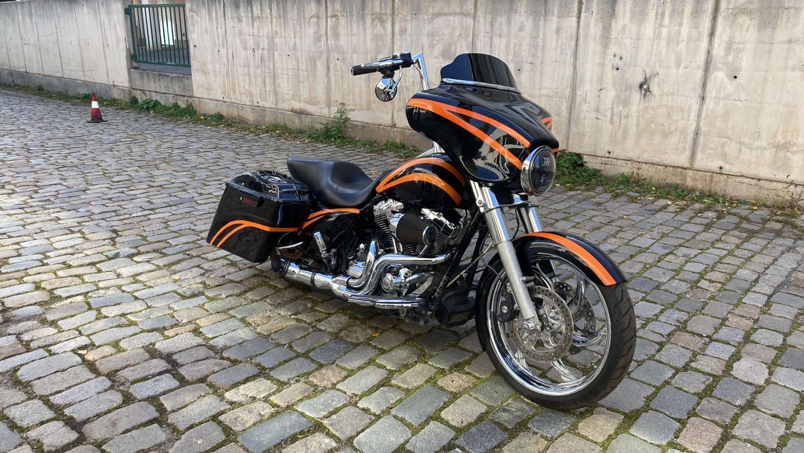 Harley-Davidson Touring FLHX STREET GLIDE - изображение 1