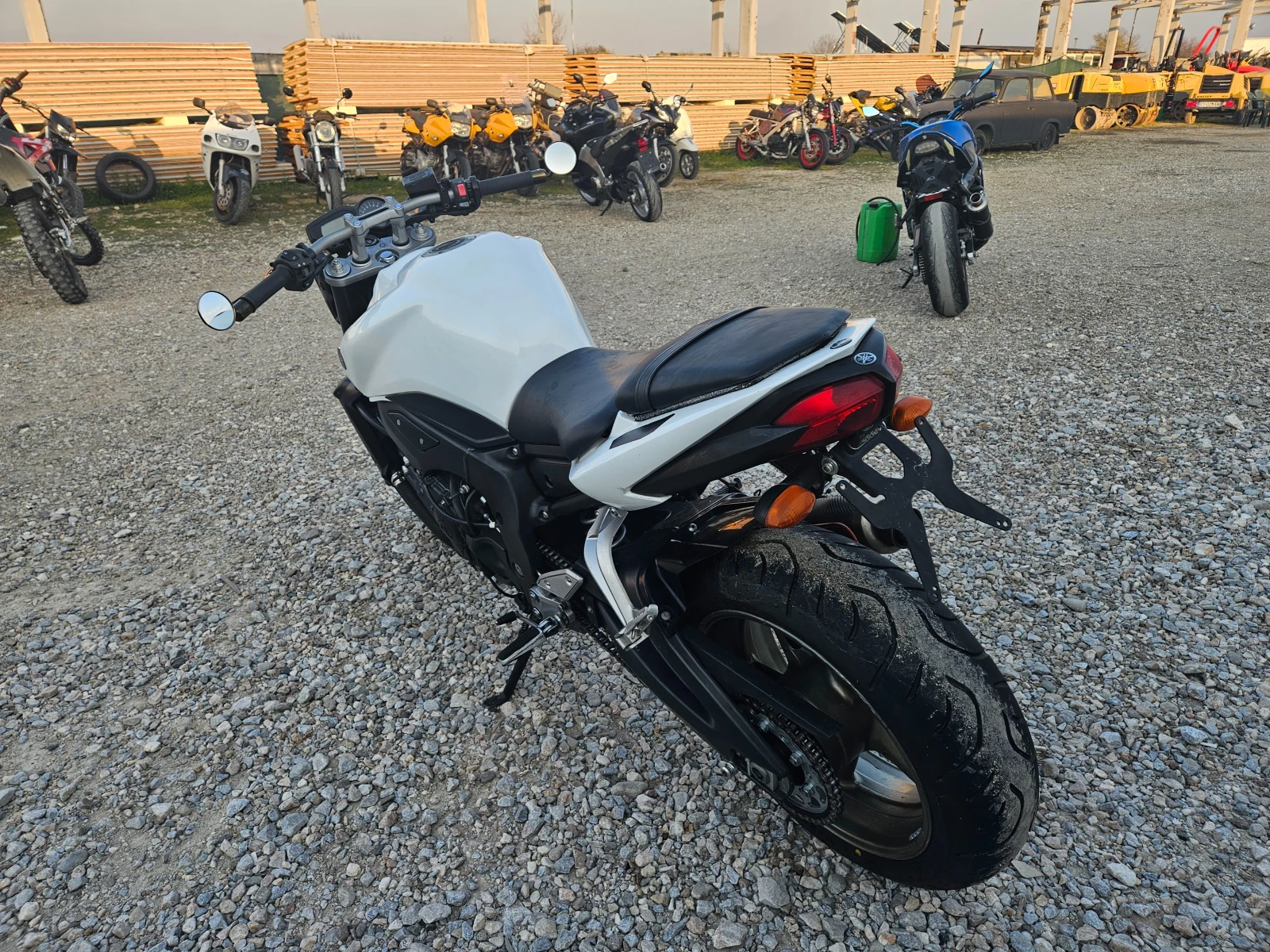 Yamaha FZ1 Лизинг Бартер, снимка 4 - Мотоциклети и мототехника - 48624065