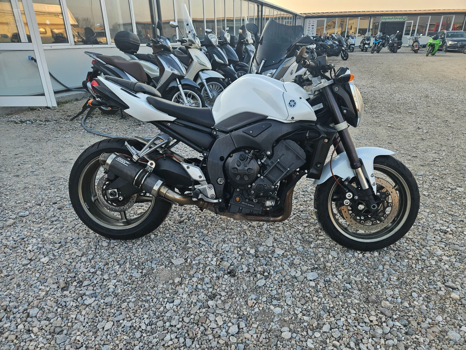 Yamaha FZ1 Лизинг Бартер, снимка 6 - Мотоциклети и мототехника - 48624065