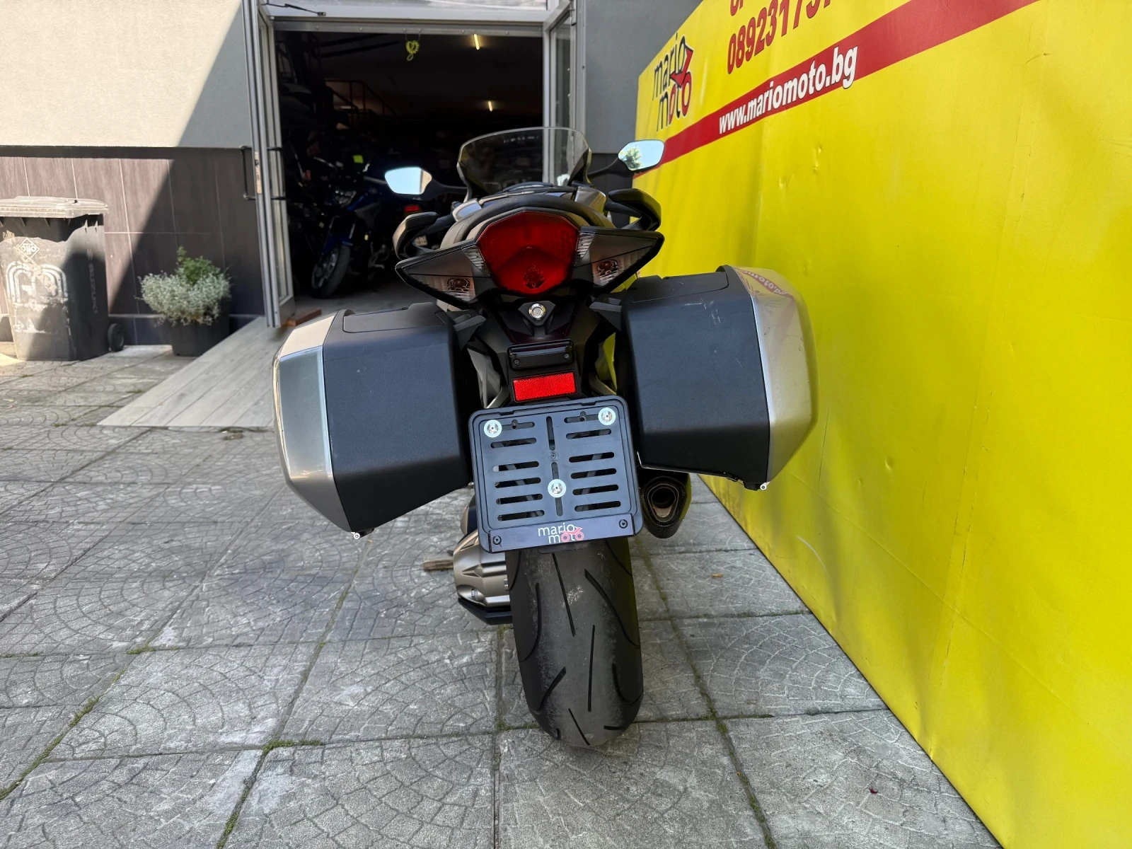 Honda Vfr 1200F DCT ABS, снимка 10 - Мотоциклети и мототехника - 54854671
