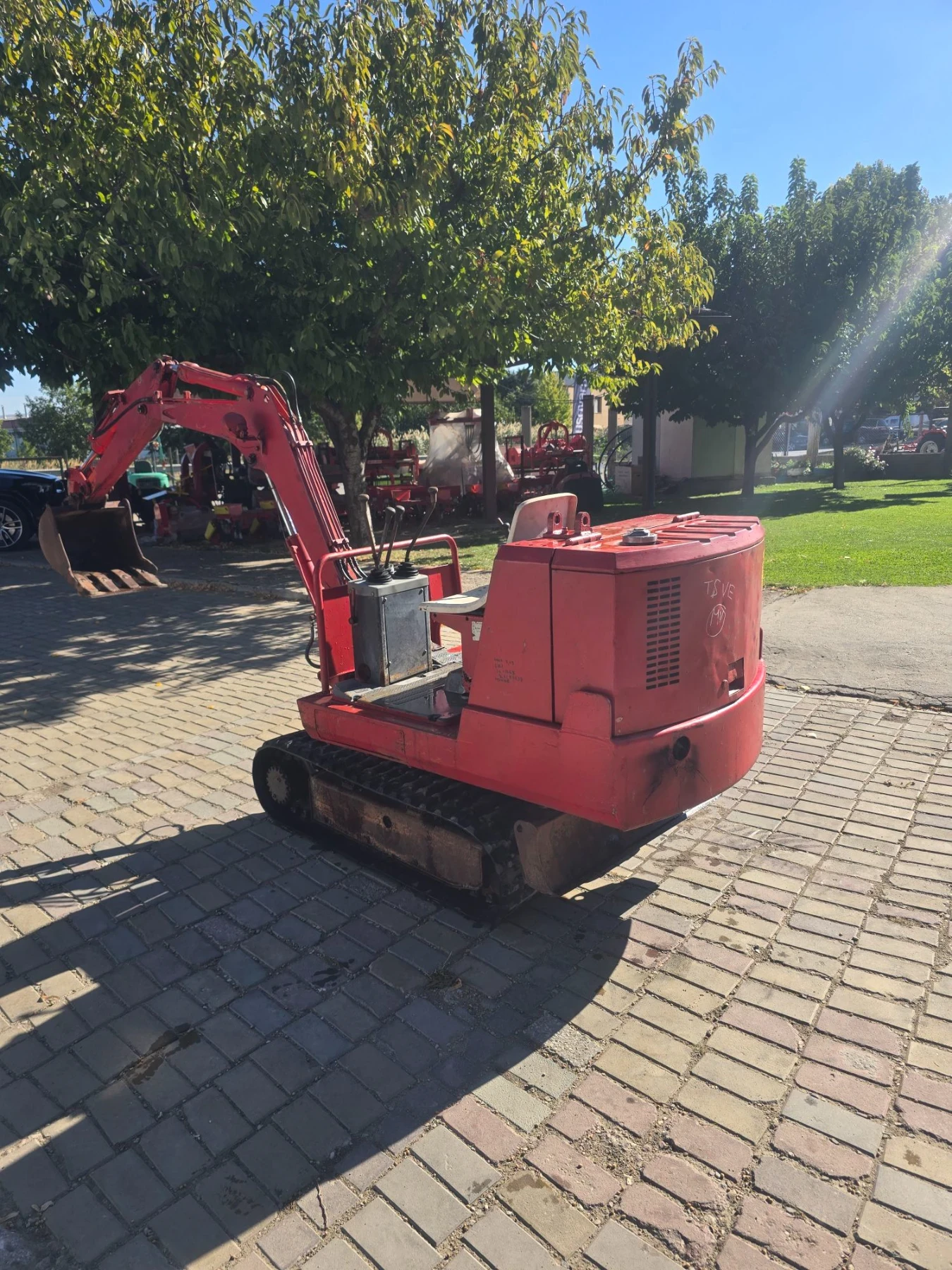 Багер Kubota Багера е марка IHI, 1.2 тон, снимка 3 - Индустриална техника - 56206303
