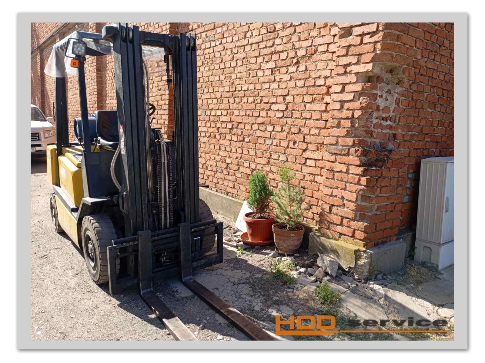  Yale | Mobile.bg   9