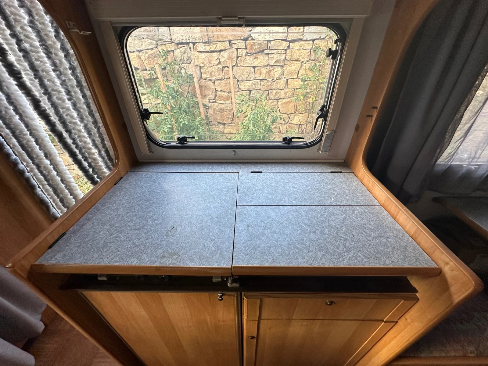 Кемпер Fiat DUCATO , снимка 11 - Каравани и кемпери - 55564373