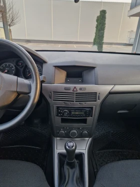 Opel Astra 1.6 бензин/ ЛИЗИНГ , снимка 11