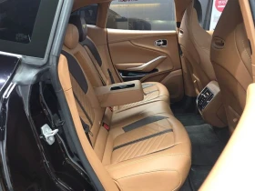 Aston Martin DBX 4.0 177950 Automatic, снимка 12