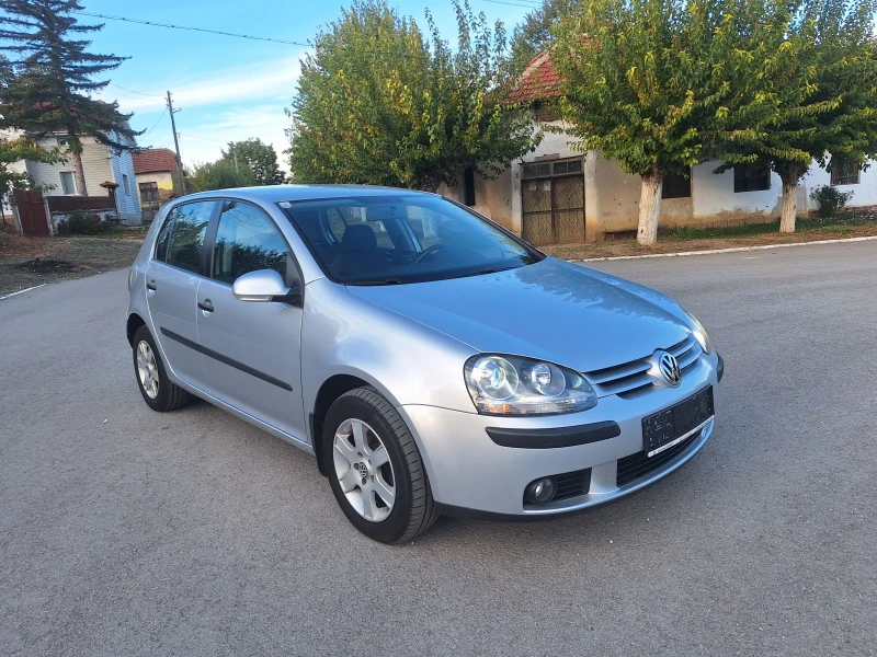 VW Golf 1.9 TDI, снимка 7 - Автомобили и джипове - 47538379