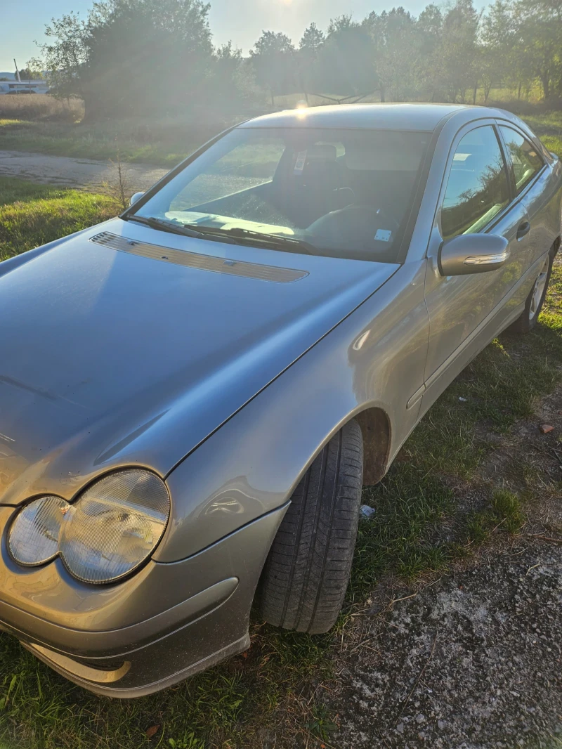 Mercedes-Benz C 200, снимка 1 - Автомобили и джипове - 47965279