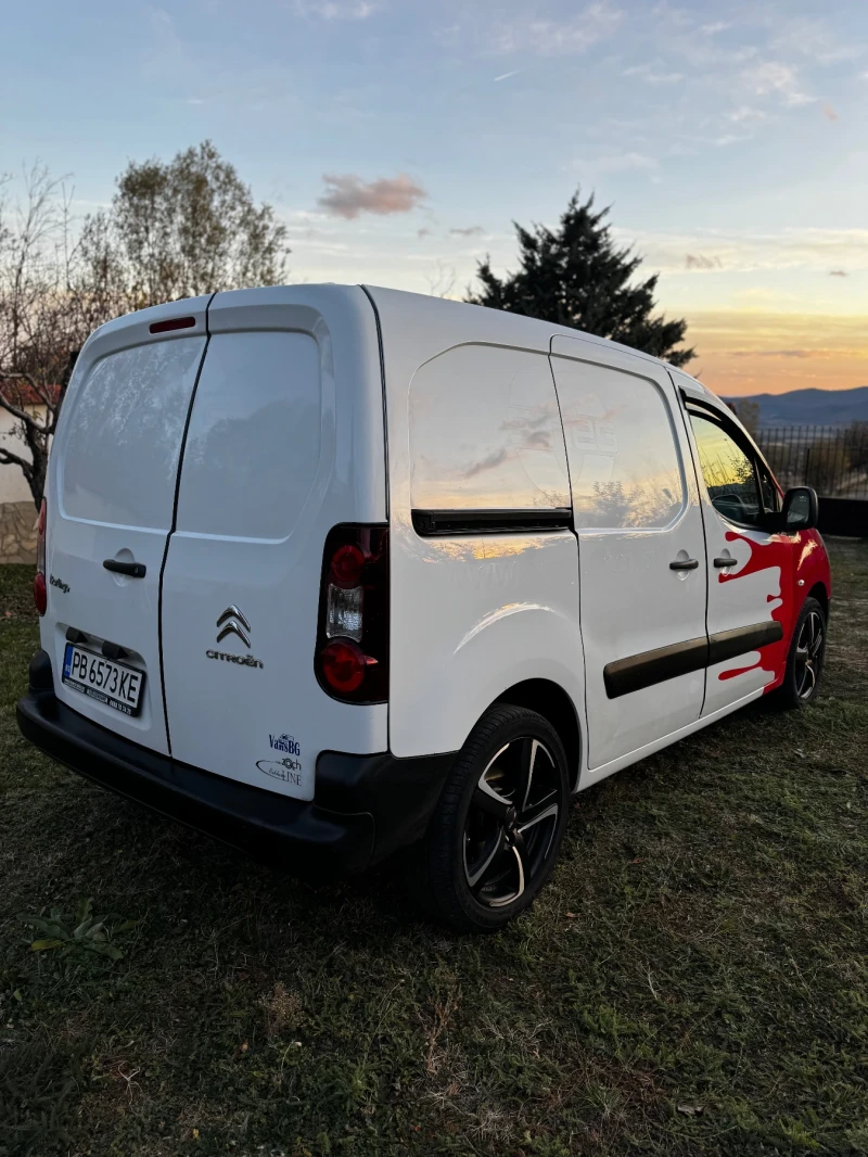 Citroen Berlingo 1.6 HDI Товарен 2+ 1, снимка 4 - Автомобили и джипове - 48145284