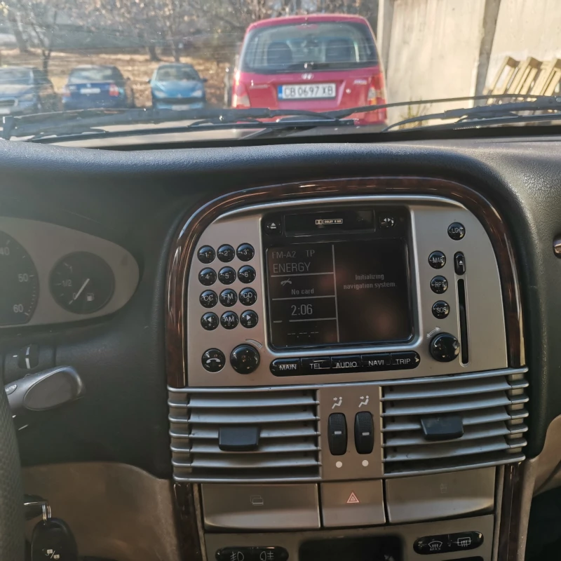 Lancia Lybra 2.4 Jtd, снимка 8 - Автомобили и джипове - 48694724