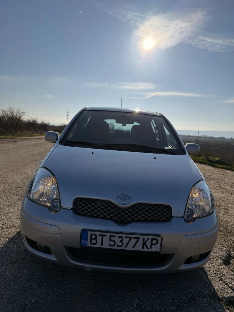 Toyota Yaris, снимка 10 - Автомобили и джипове - 52901486