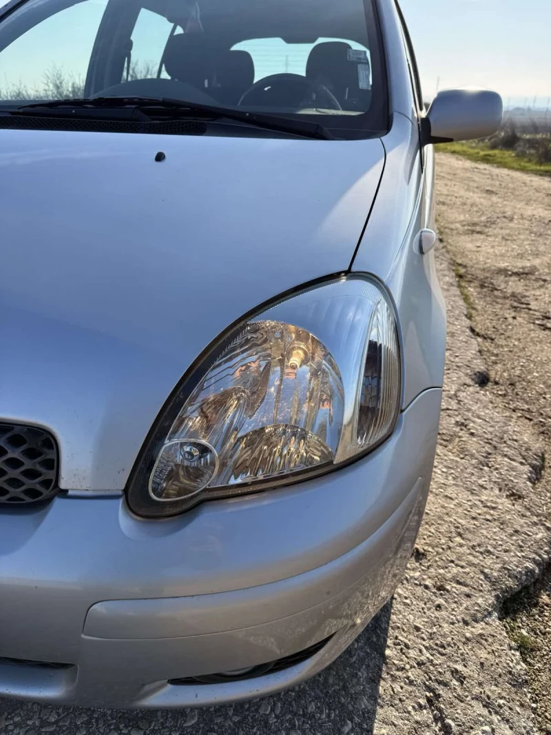 Toyota Yaris, снимка 11 - Автомобили и джипове - 52901486