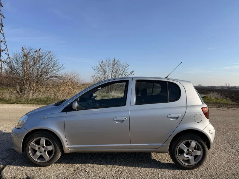 Toyota Yaris, снимка 8 - Автомобили и джипове - 52901486