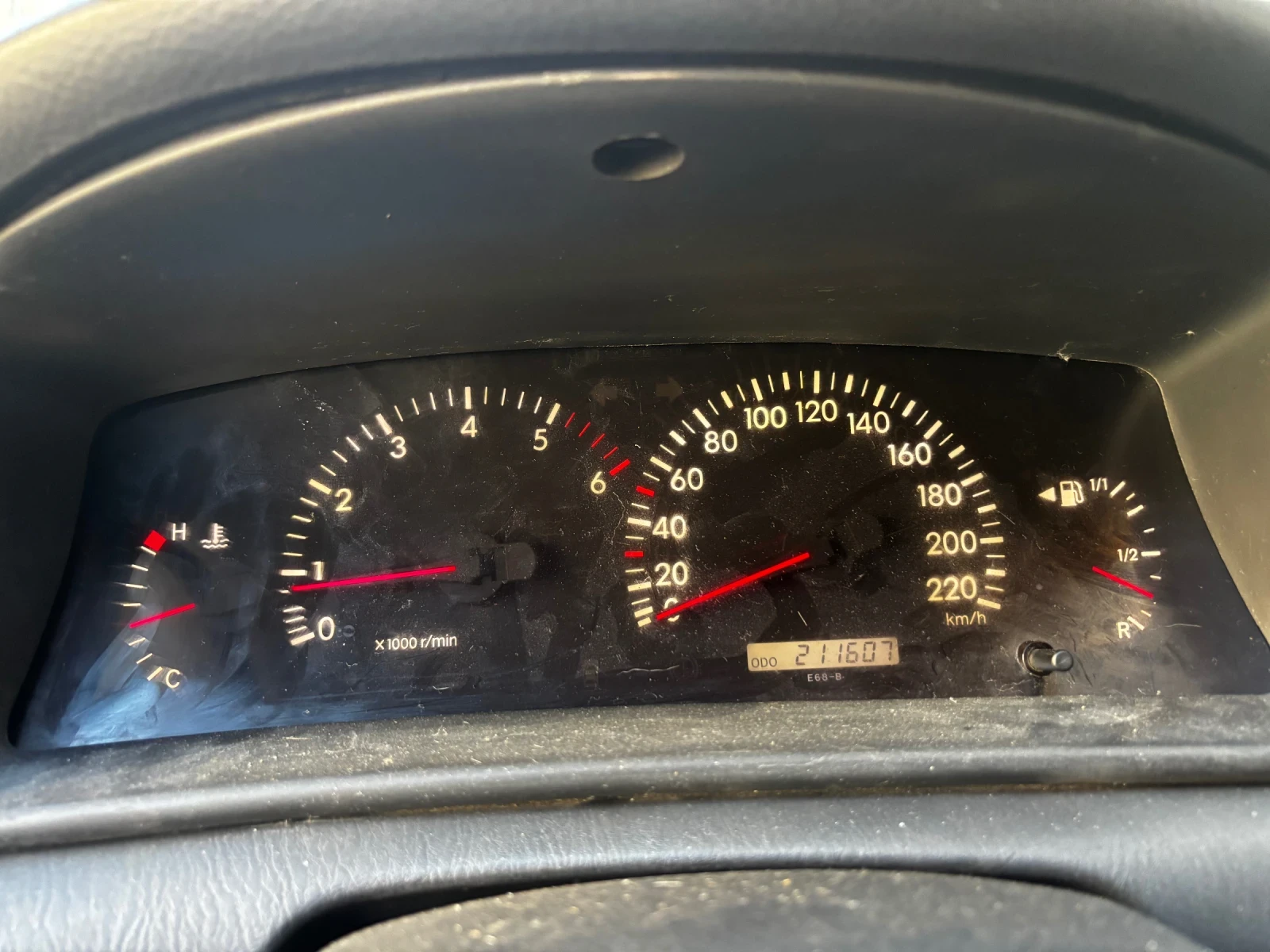 Toyota Corolla  - изображение 10