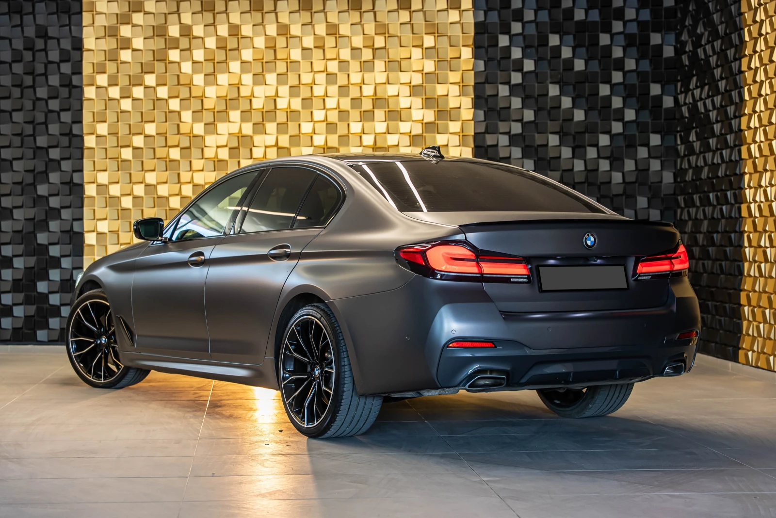BMW 540 Xdrive M - изображение 7