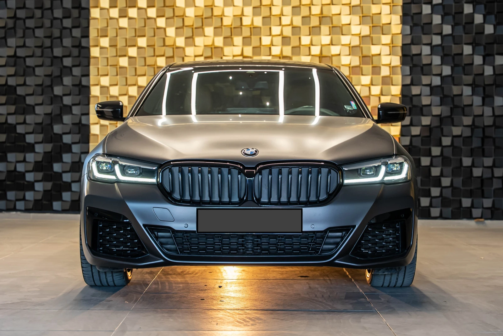 BMW 540 Xdrive M - изображение 3