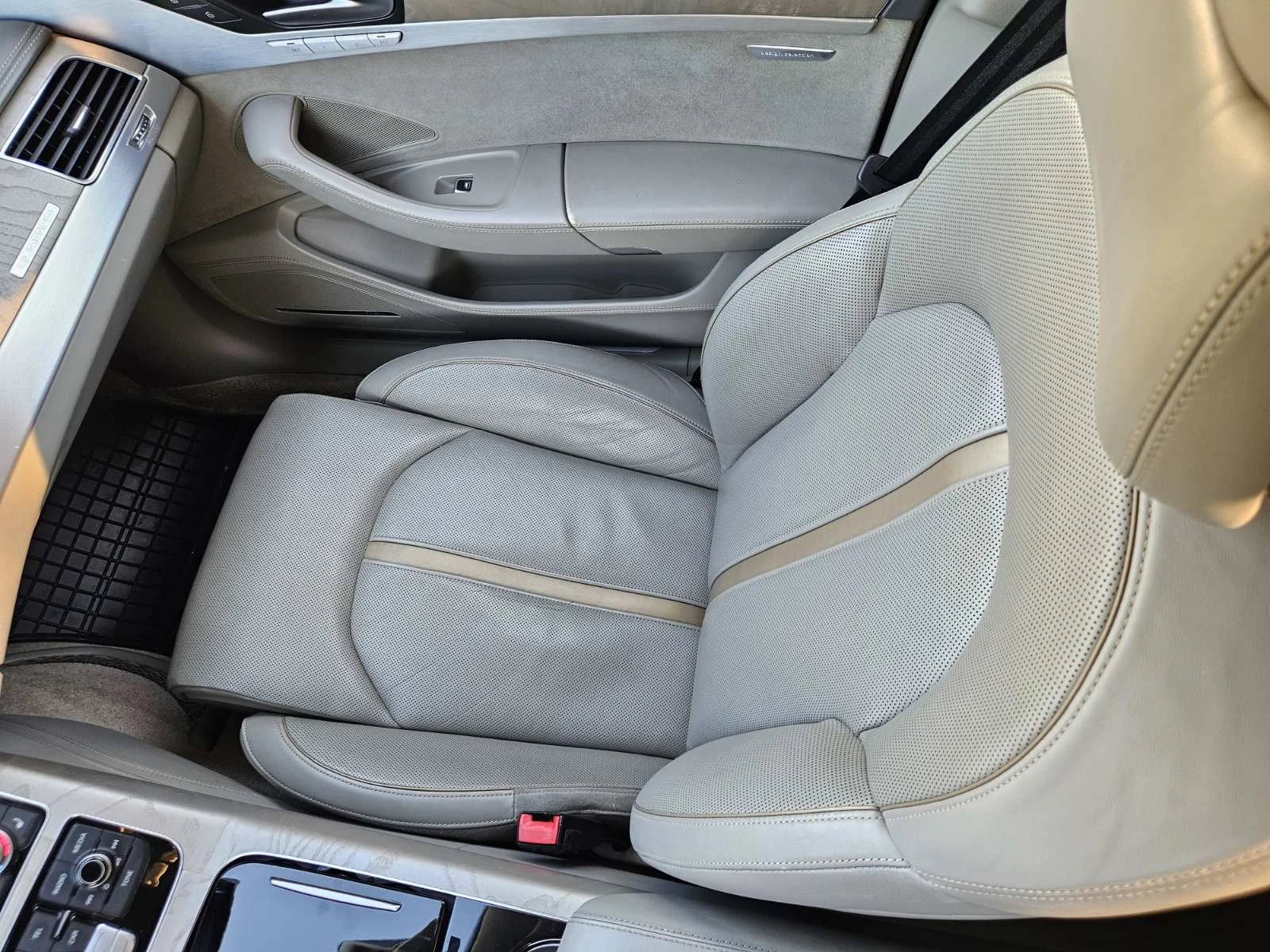 Audi A8 4.2TDI* 2016* Matrix* DesignSelection | Mobile.bg   12