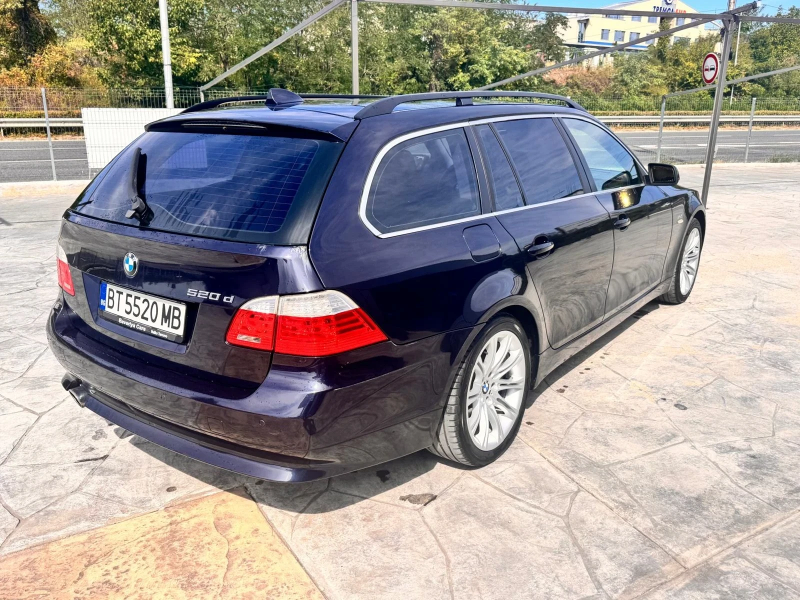 BMW 520  - изображение 5