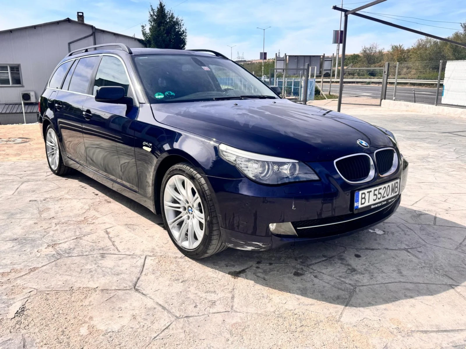BMW 520  - изображение 2