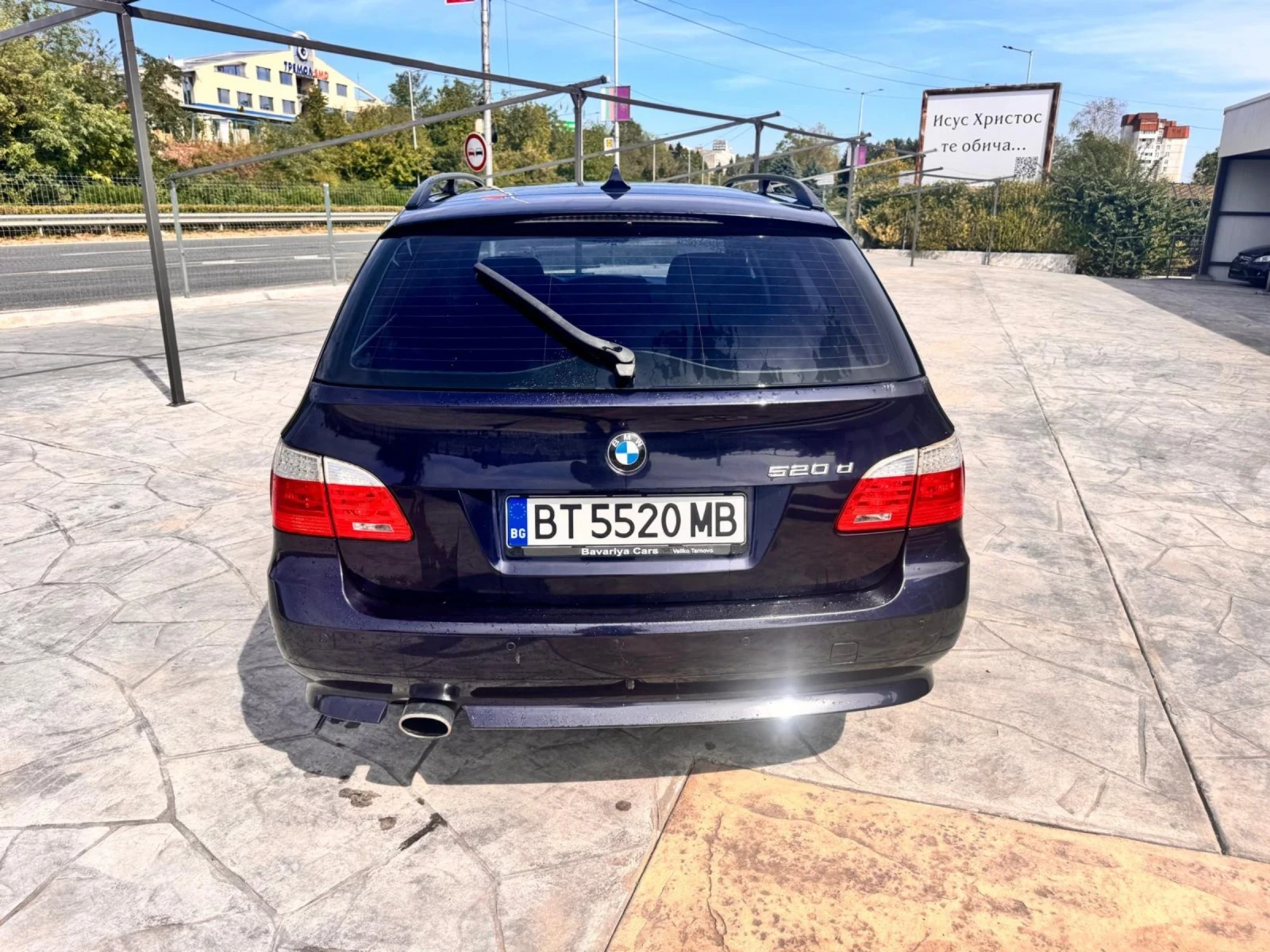 BMW 520  - изображение 7