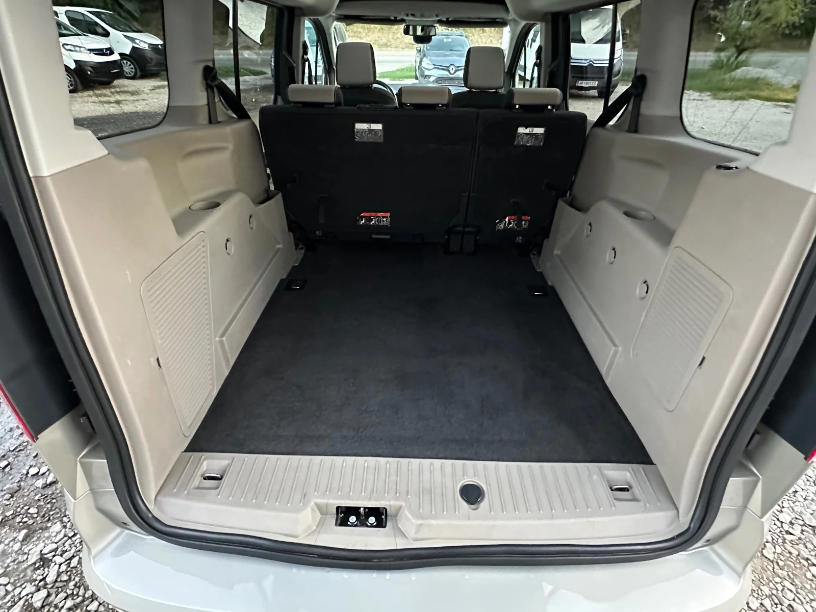 Ford Tourneo Connect 1.6TDCI* PATNIK* TITANIUM - изображение 7