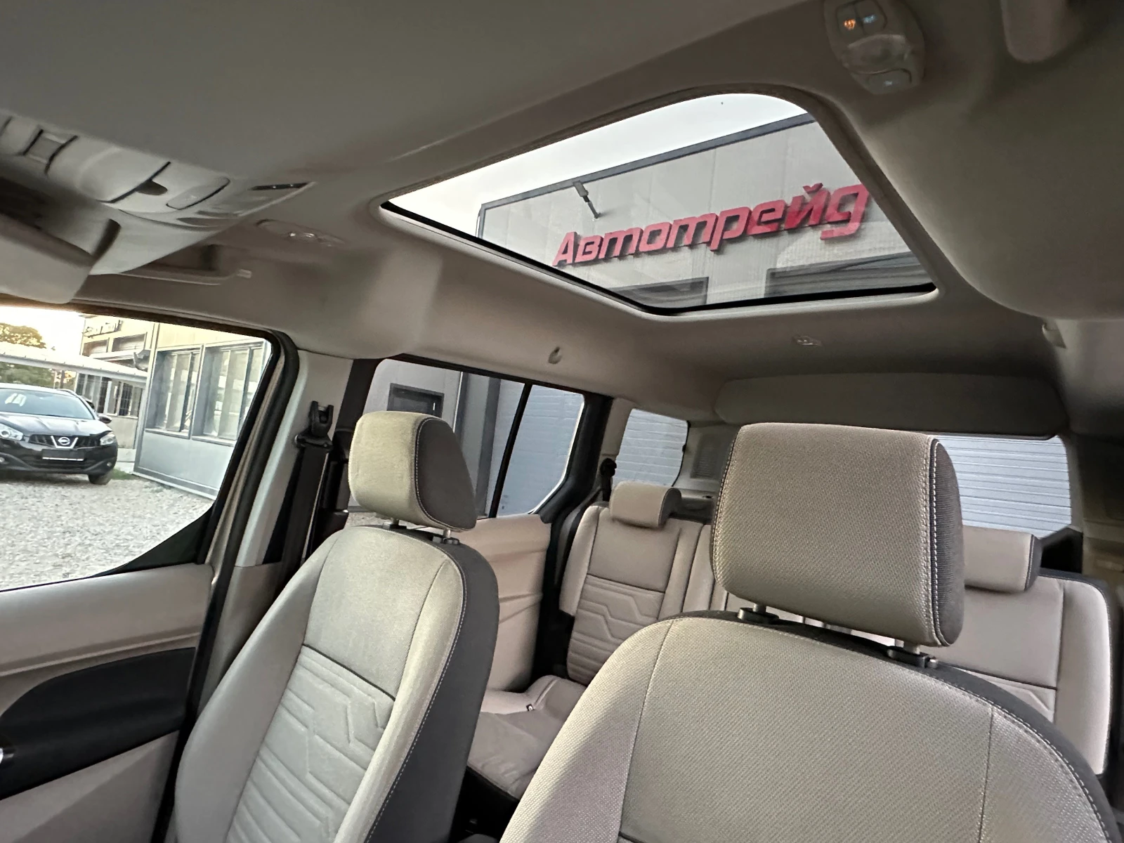 Ford Tourneo Connect 1.6TDCI* PATNIK* TITANIUM | Mobile.bg   11