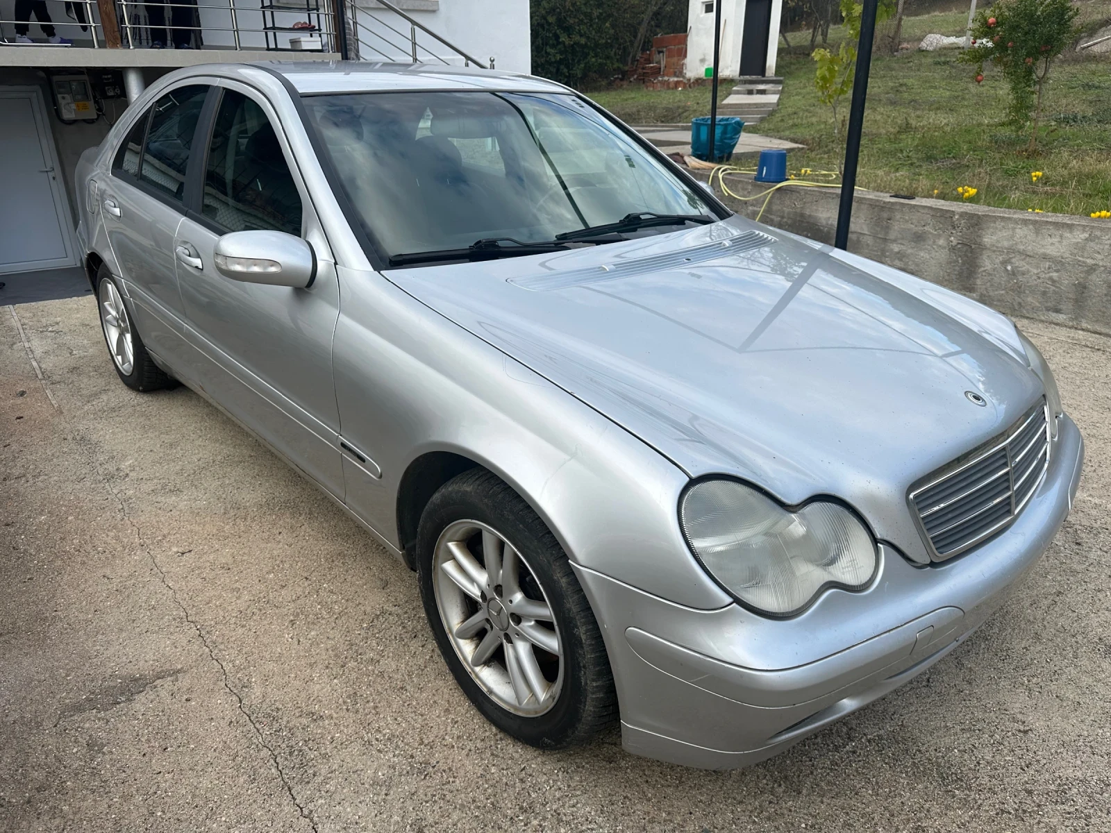 Mercedes-Benz C 220 2.2 CDI - изображение 2