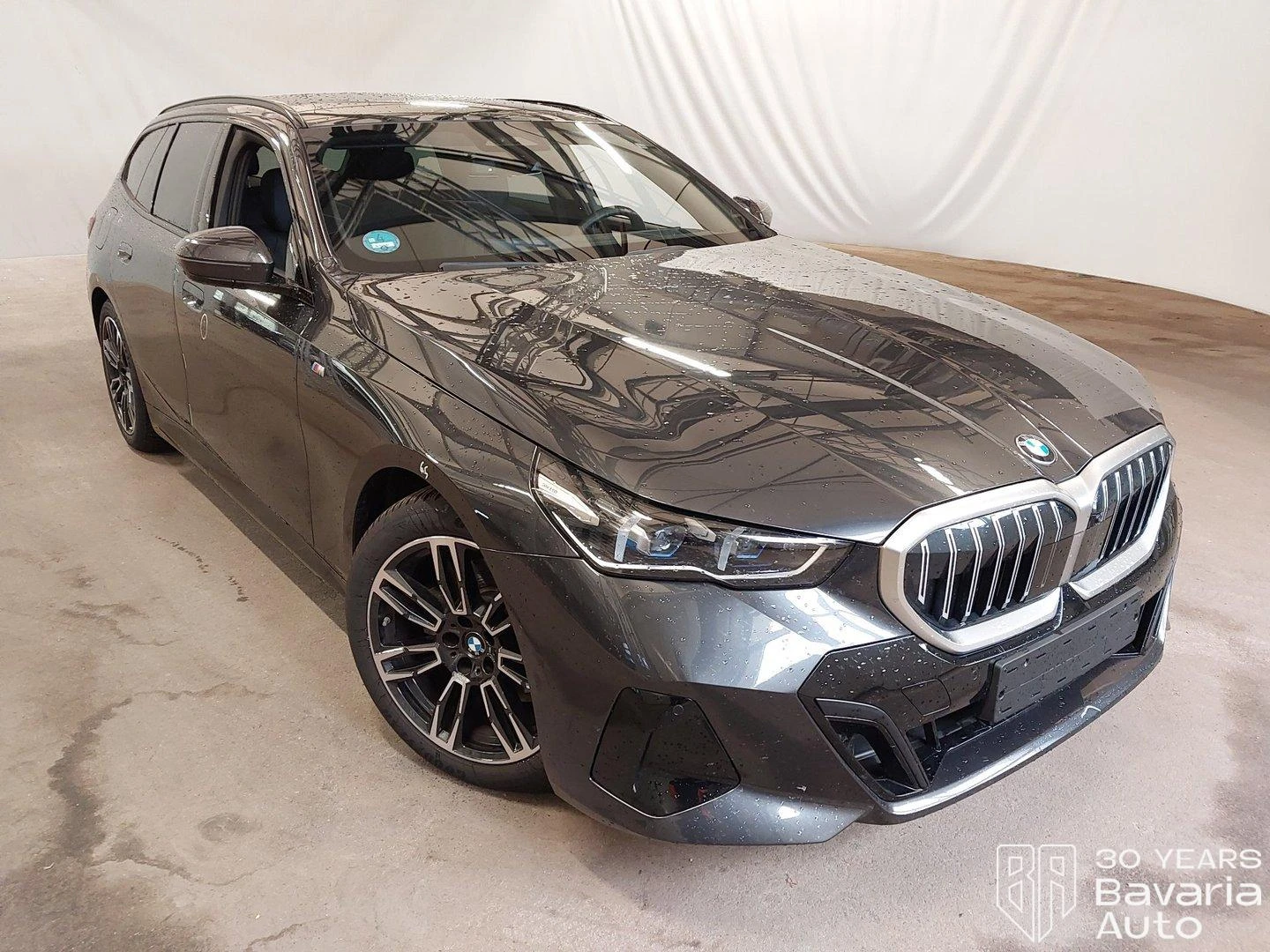 BMW 520 d xDrive Touring M Sport Paket Steptronic | Mobile.bg   4