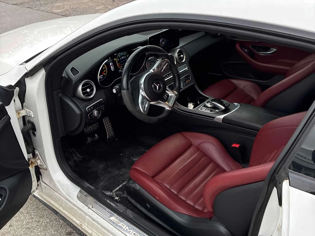 Mercedes-Benz AMG GT C * 43 * CARFAX * ���� �� �� | Mobile.bg � ����������� 7