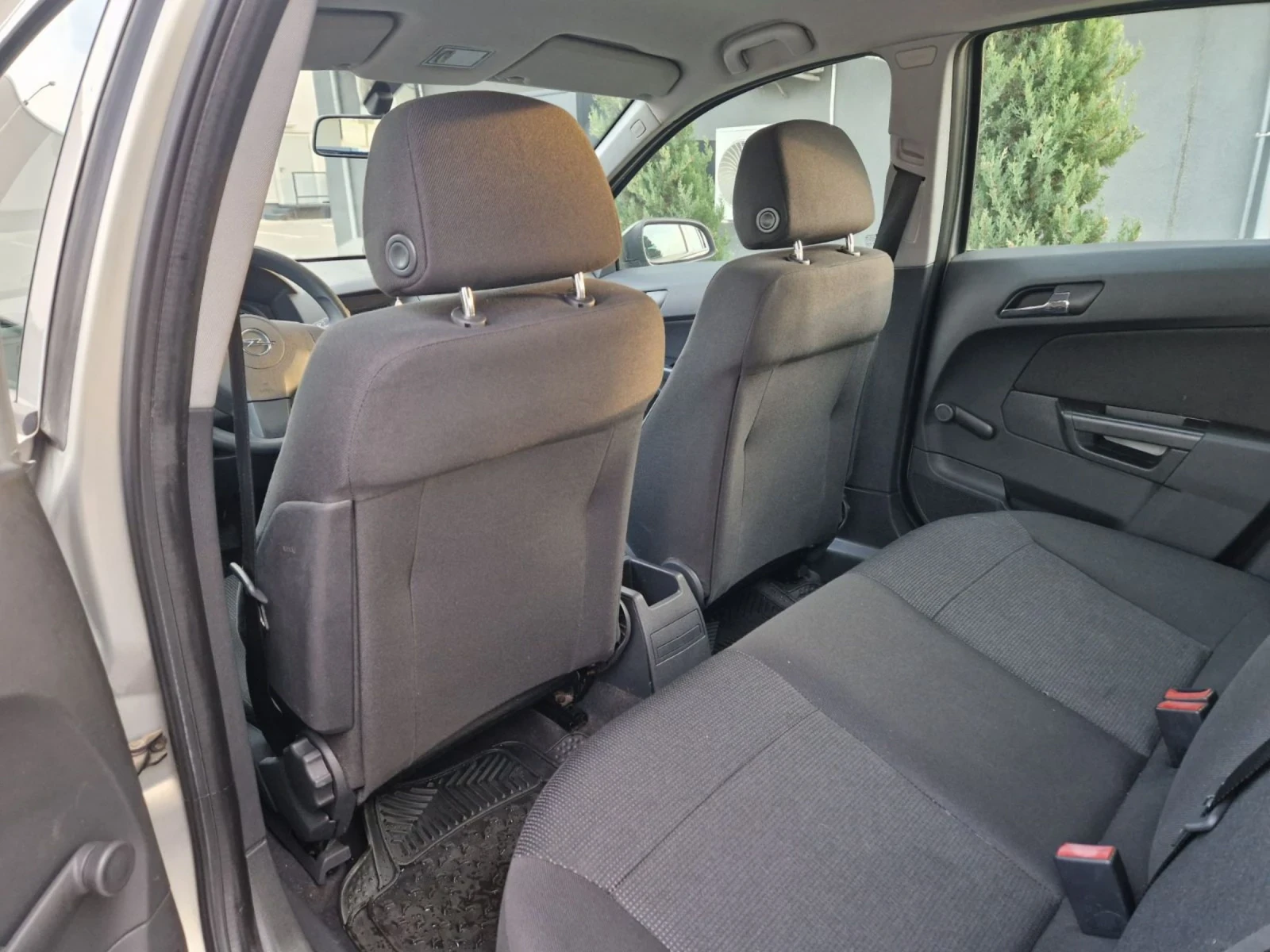 Opel Astra 1.6 бензин/ ЛИЗИНГ  - изображение 9