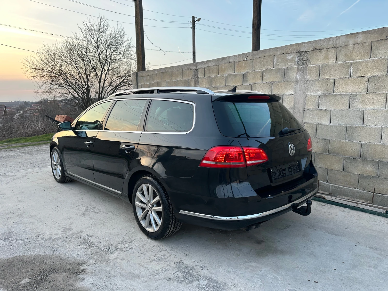 VW Passat 2.0 TDI Highline Автоматик Панорама История , снимка 3 - Автомобили и джипове - 53878206