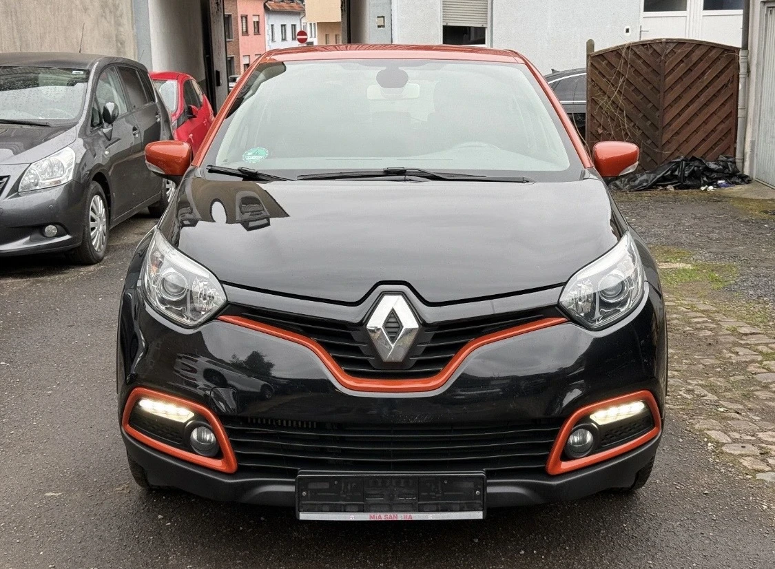 Renault Captur Luxe, снимка 2 - Автомобили и джипове - 53880618