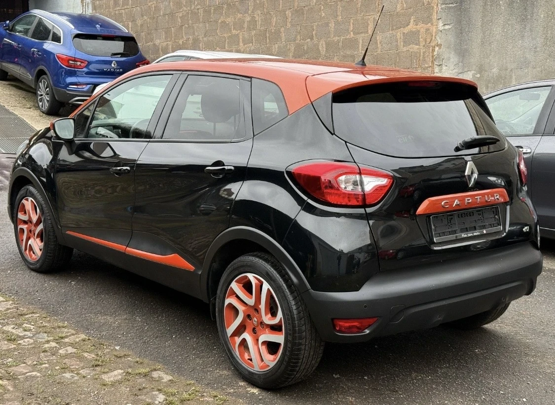 Renault Captur Luxe, снимка 5 - Автомобили и джипове - 53880618
