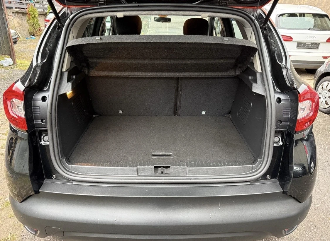 Renault Captur Luxe, снимка 11 - Автомобили и джипове - 53880618