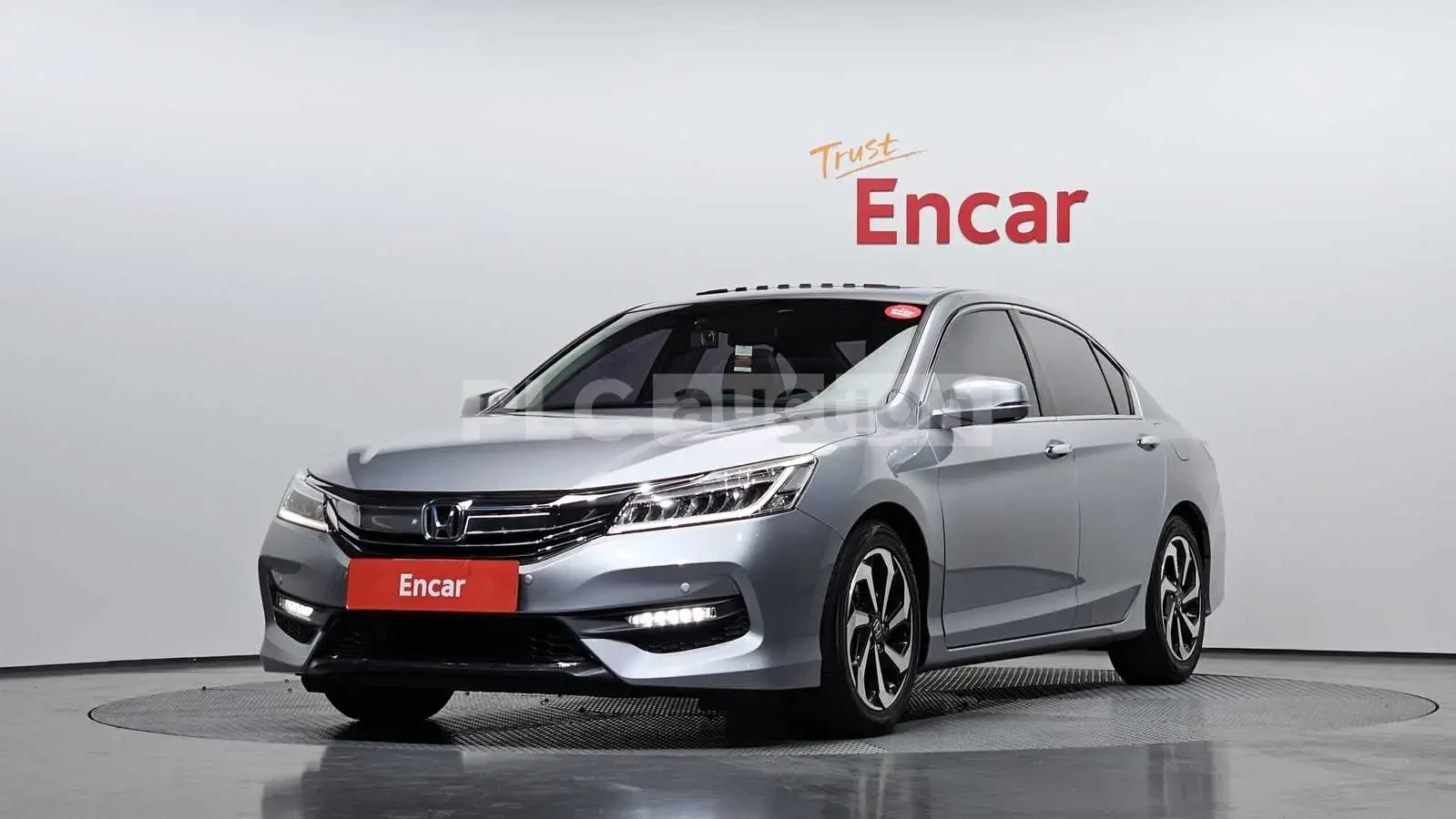 Honda Accord 2.4 | КОЖА | ПОДГРЕВИ | ШИБЕДАХ | Auto.bg — изображение 1