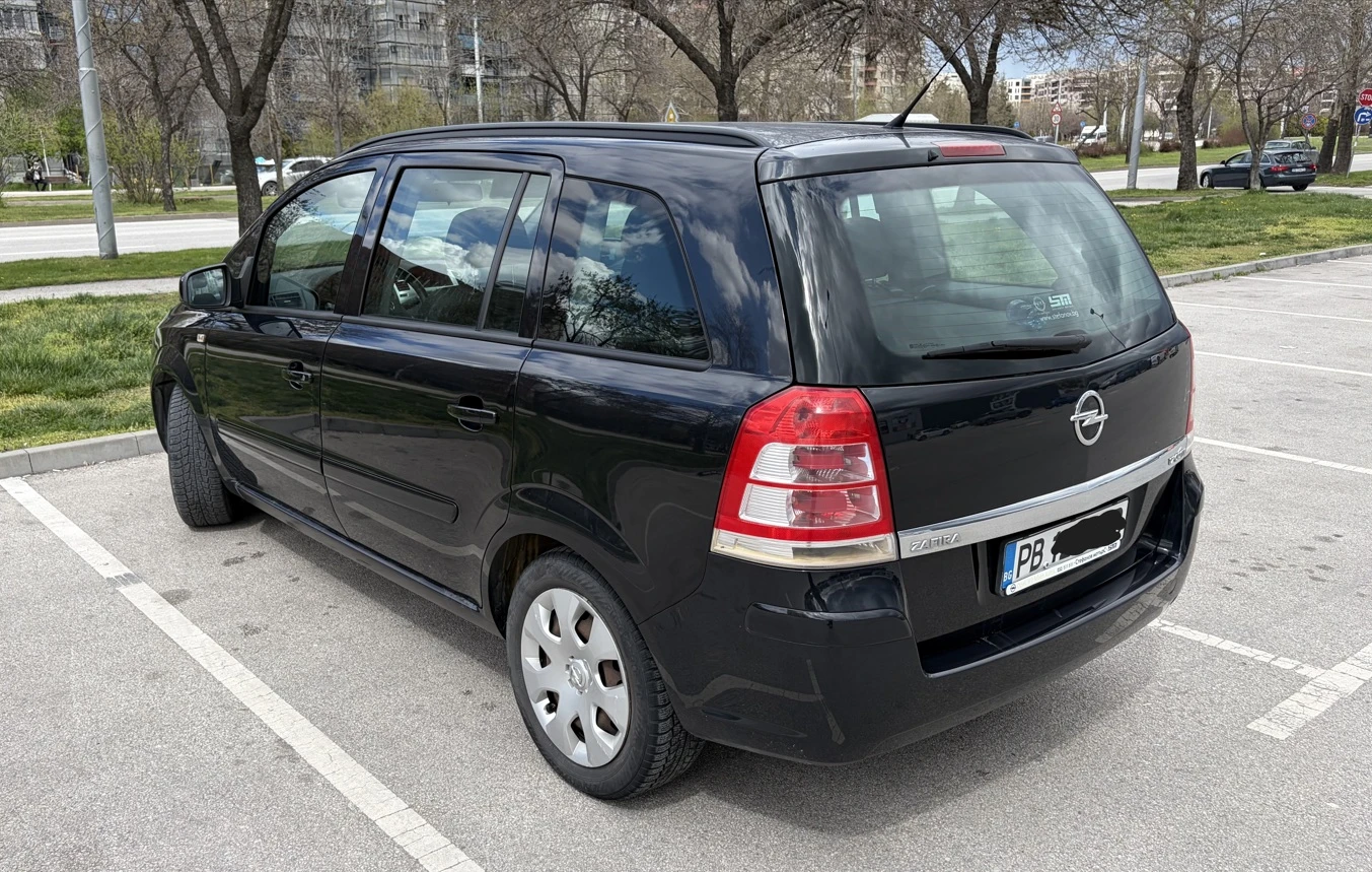 Opel Zafira B 1, 7cdti 125hp 6+ 1, снимка 3 - Автомобили и джипове - 54091391