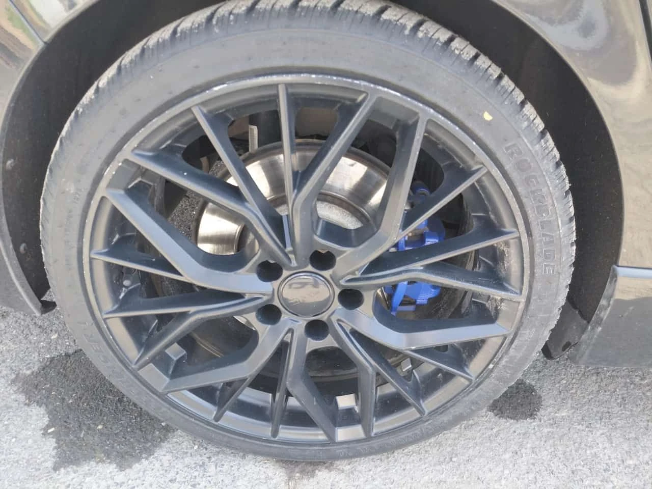 VW Golf * R* DSG * PANO* KEYLESS* ПОДГРЕВ* , снимка 6 - Автомобили и джипове - 54290972