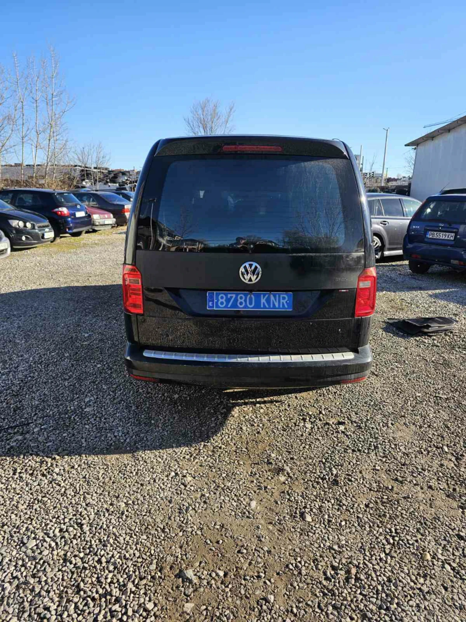 VW Caddy 1 4 метан 2018 нов внос Автомат 6+ 1 , снимка 5 - Автомобили и джипове - 54365992