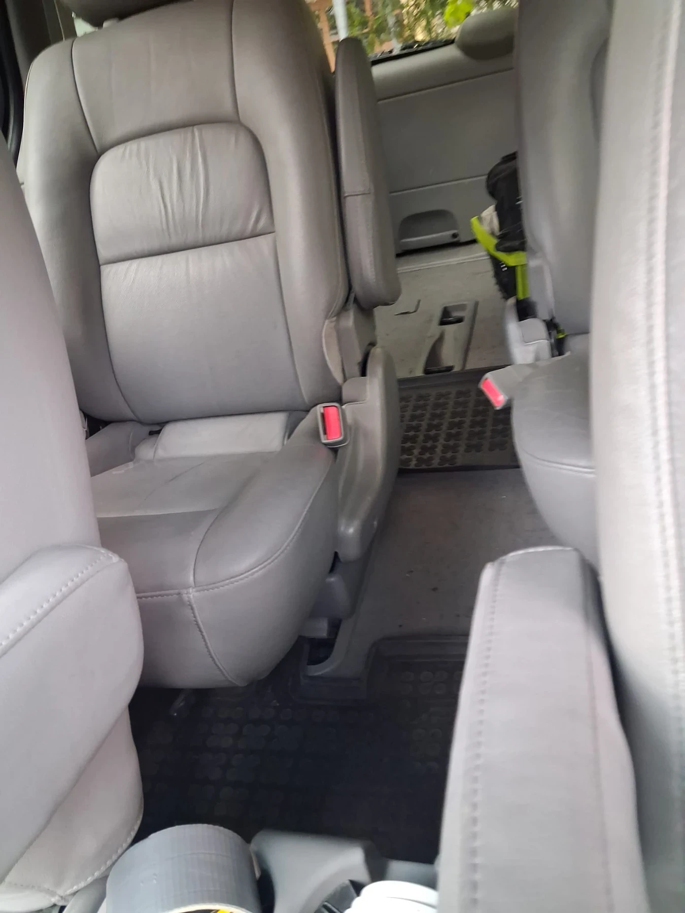 Kia Carnival CRDi EX, снимка 12 - Автомобили и джипове - 54369748