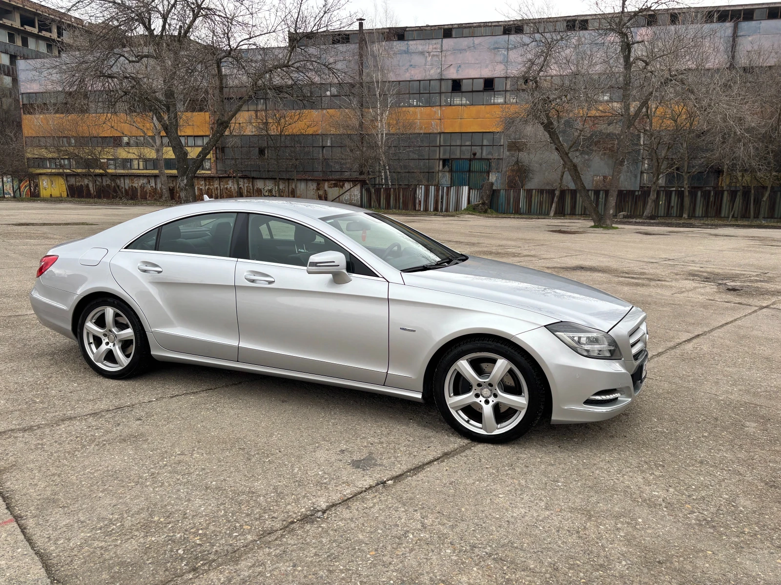 Mercedes-Benz CLS 350, снимка 6 - Автомобили и джипове - 54576586