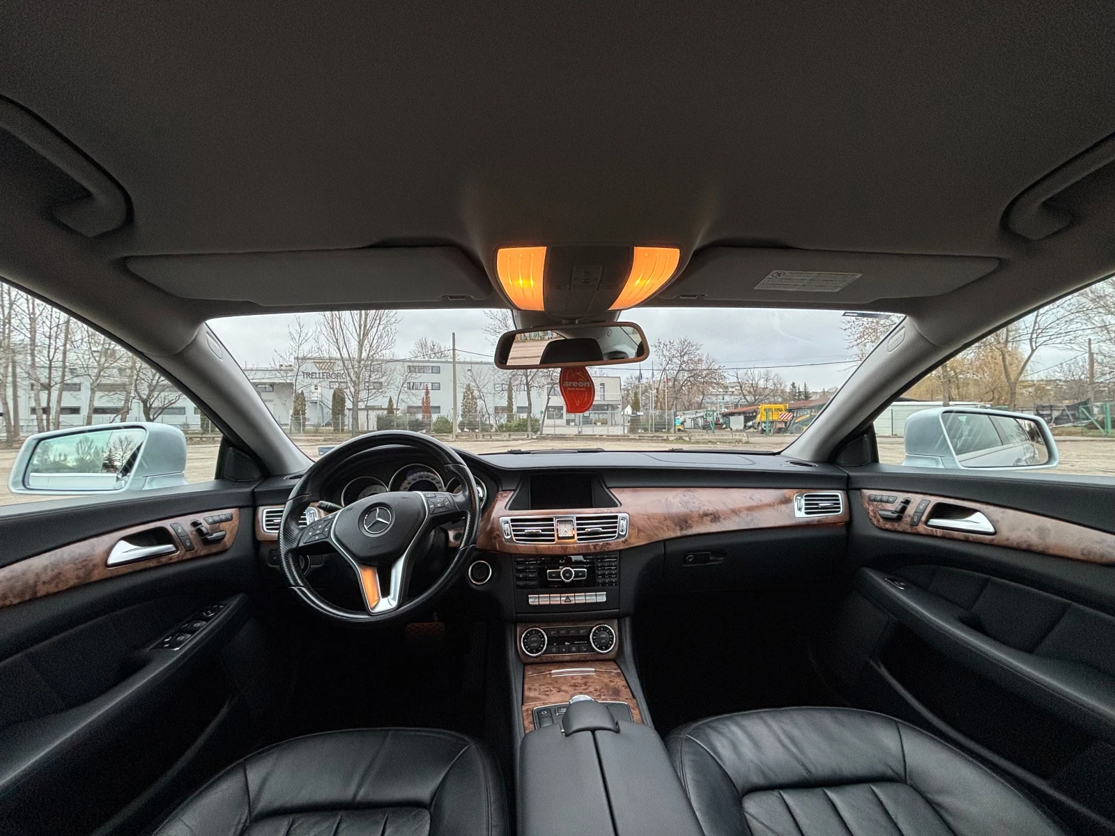 Mercedes-Benz CLS 350, снимка 10 - Автомобили и джипове - 54576586