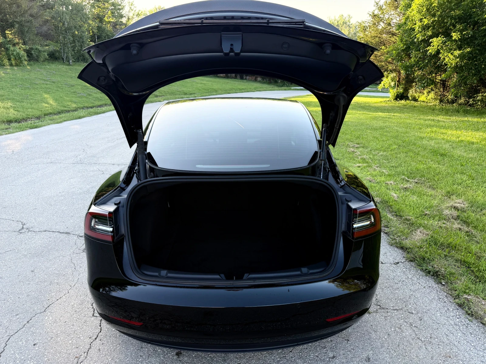 Tesla Model 3 Performance, снимка 10 - Автомобили и джипове - 54790106