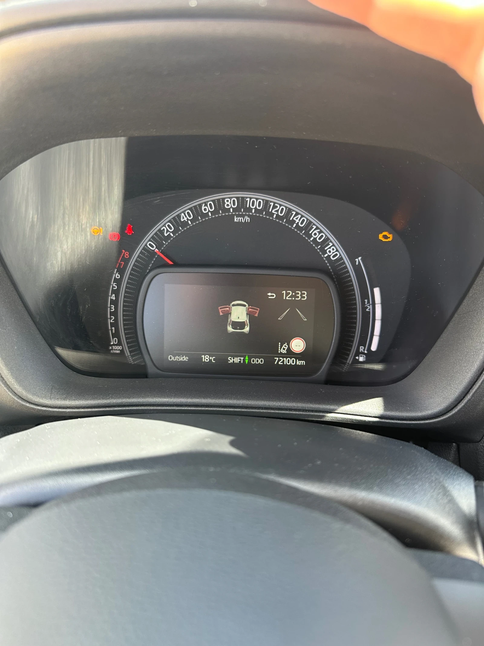 Toyota Aygo, снимка 11 - Автомобили и джипове - 54932659