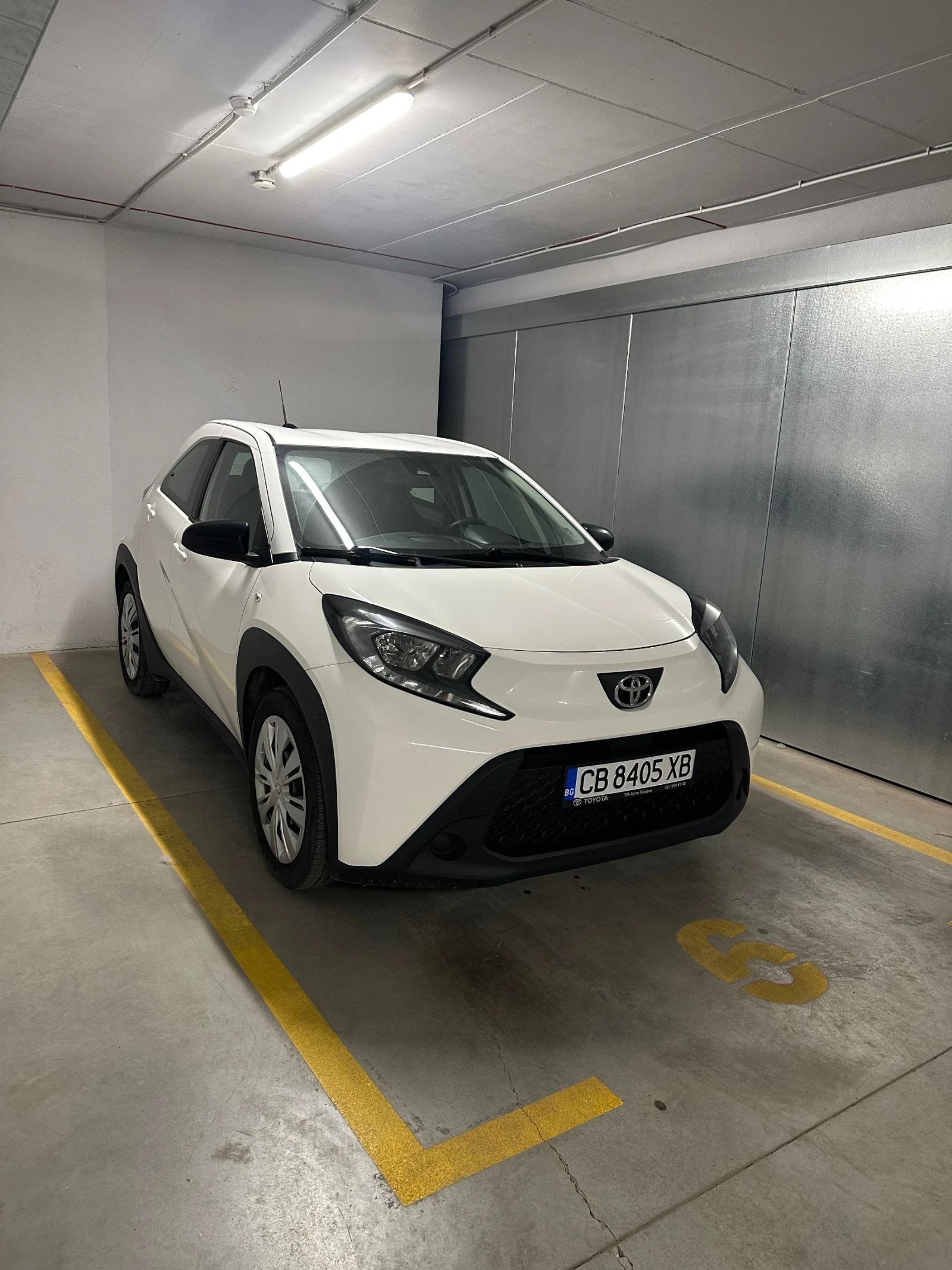 Toyota Aygo, снимка 15 - Автомобили и джипове - 54932659