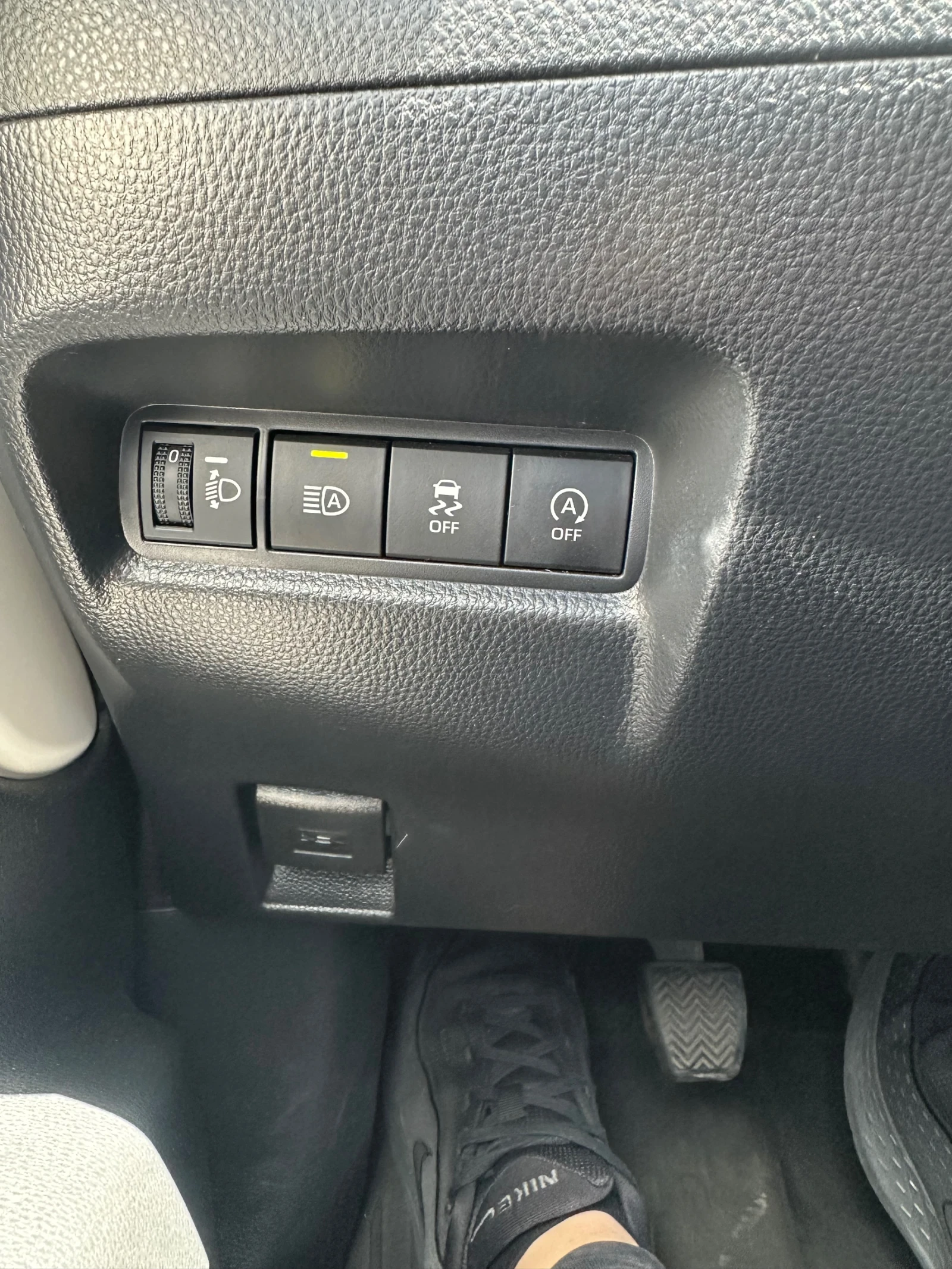 Toyota Aygo, снимка 14 - Автомобили и джипове - 54932659